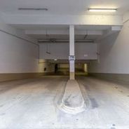 Tiefgaragenzufahrt