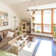 Sonniges Wohnzimmer