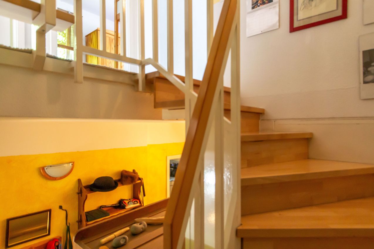 EG Treppe zum Dachgeschoss