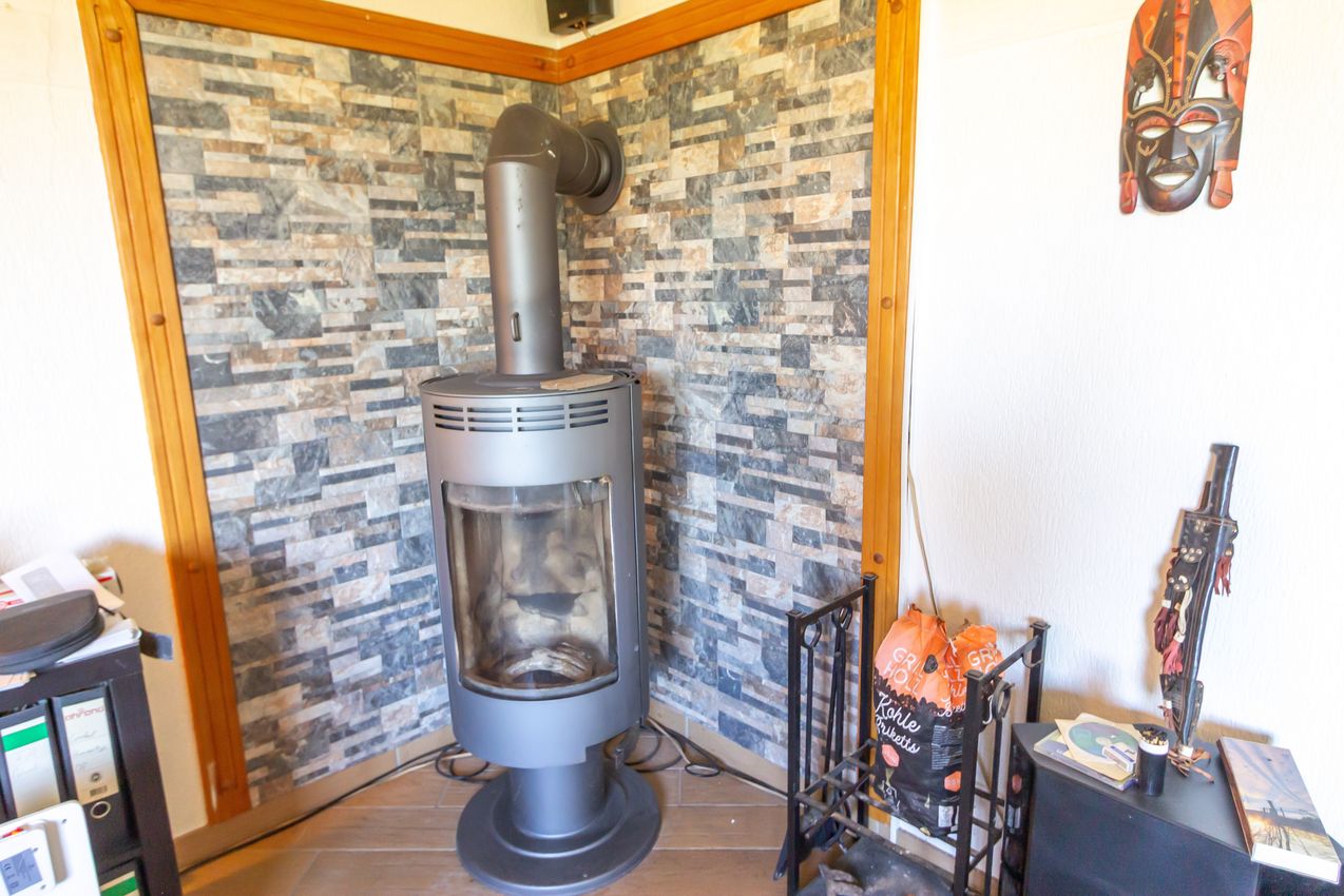Kaminofen im Wohnzimmer