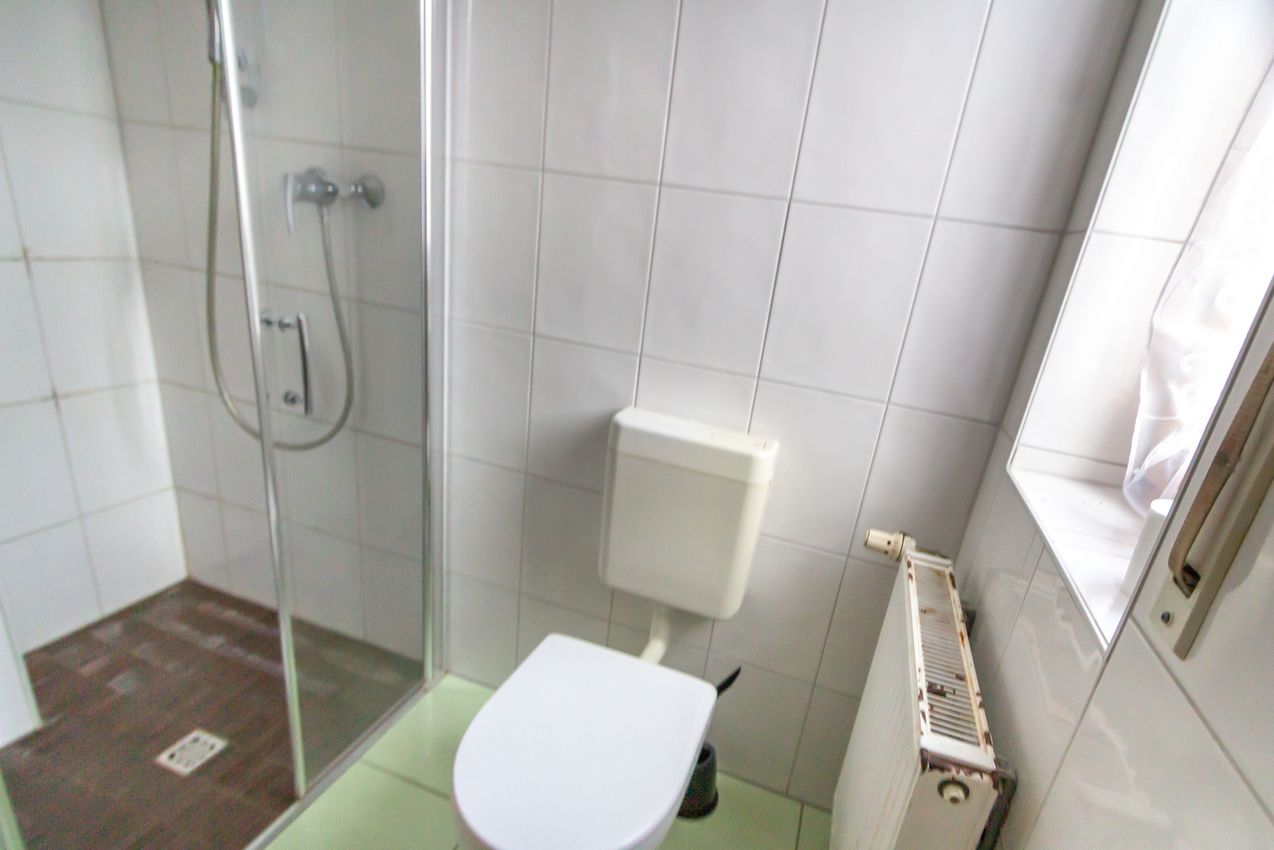 EG Gäste-WC mit Dusche