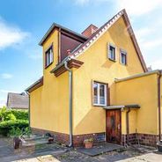 Hausansicht vom Garten