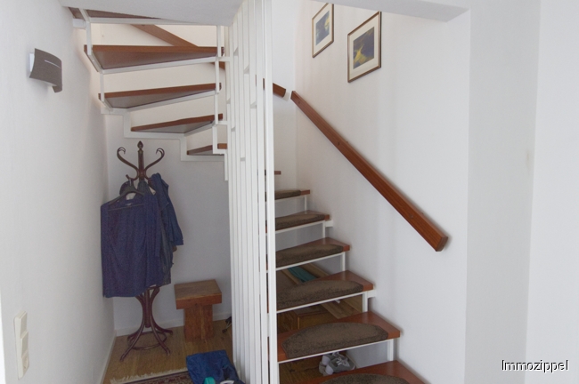 Ebene1 Treppe zur Ebene2