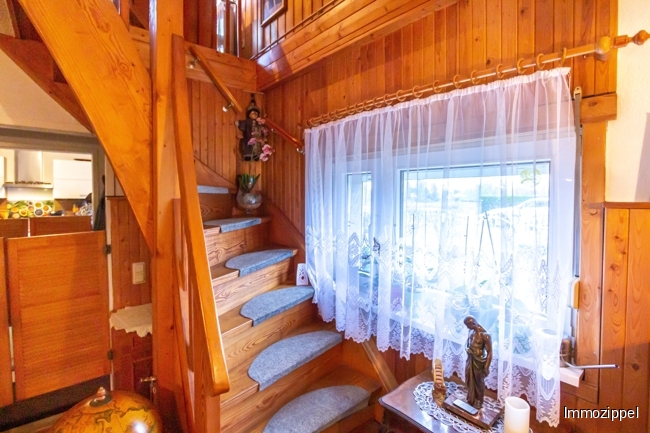 Treppe zum DG