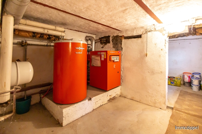 KG Gas-Zentralheizungsanlage