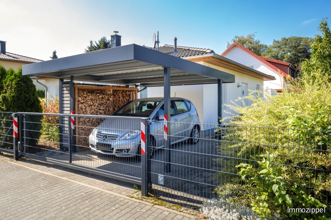 2.Einfahrt mit Carport