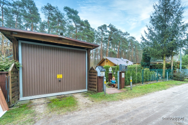 Straßenfront rechte Seite