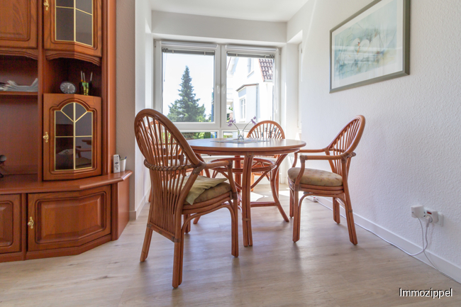 Wohnzimmer Ansicht 2 mit Erker