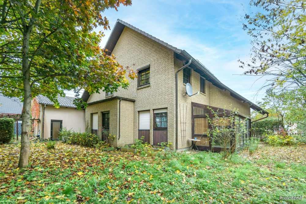 Hausansicht von Gartenseite