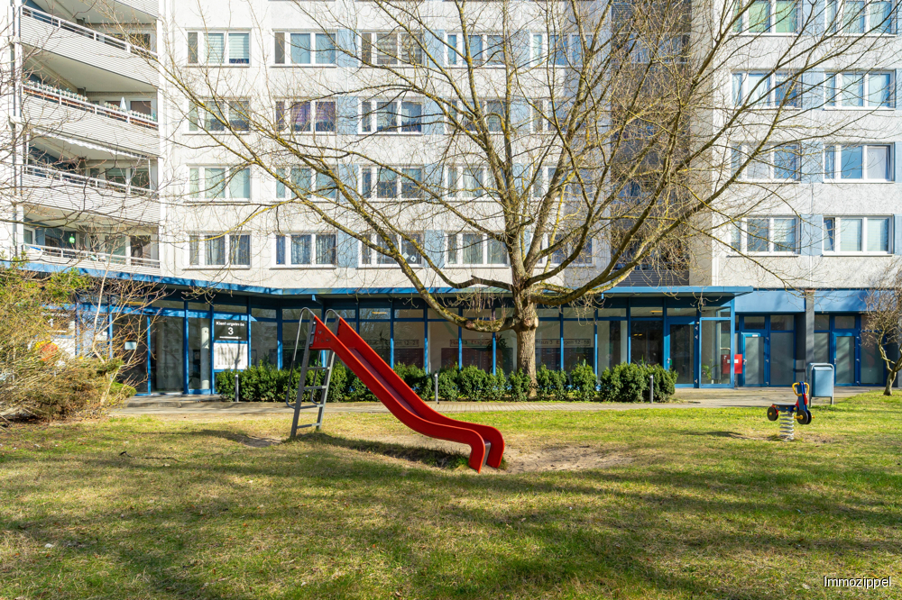 Außenansicht Eingangsbereich