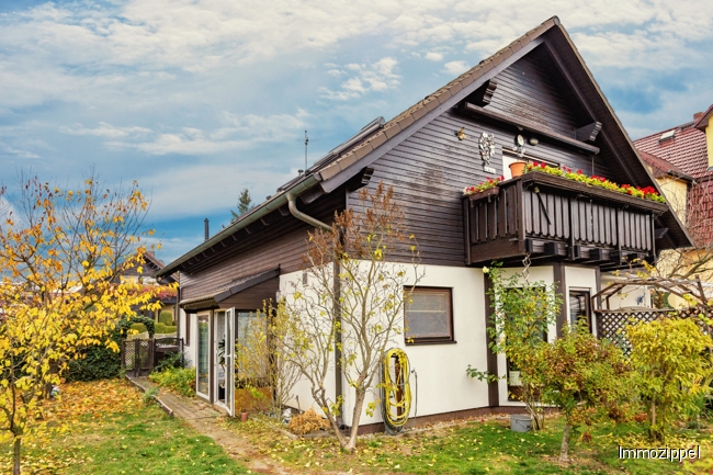Hausansicht vom Garten