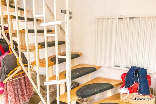 Treppe zum OG